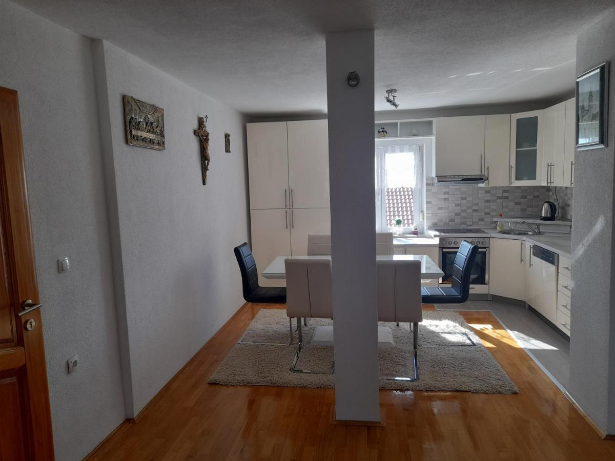 Apartman Zoran Livno Exterior foto